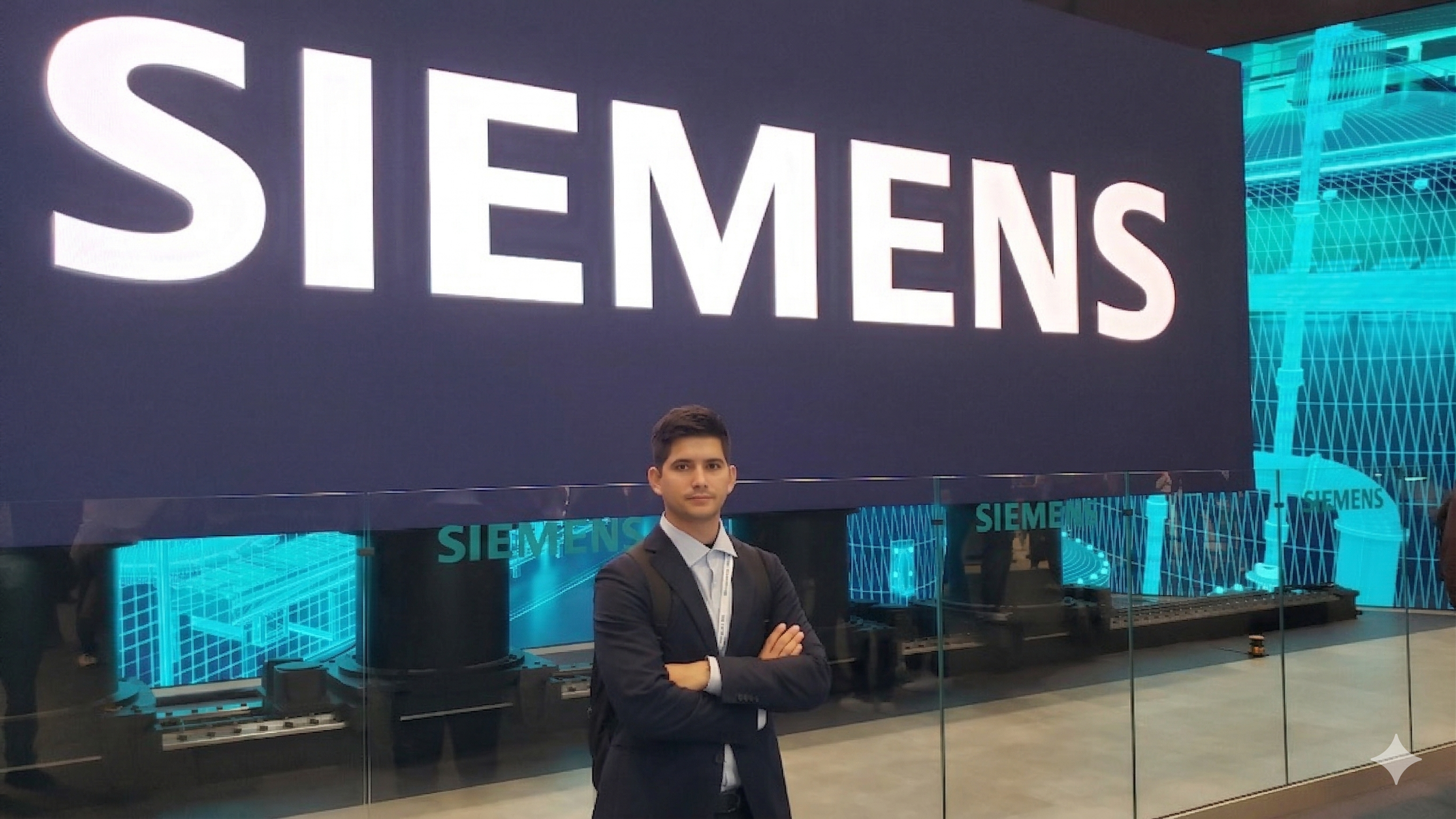 Lázaro M. Fuentes — Systems Architect